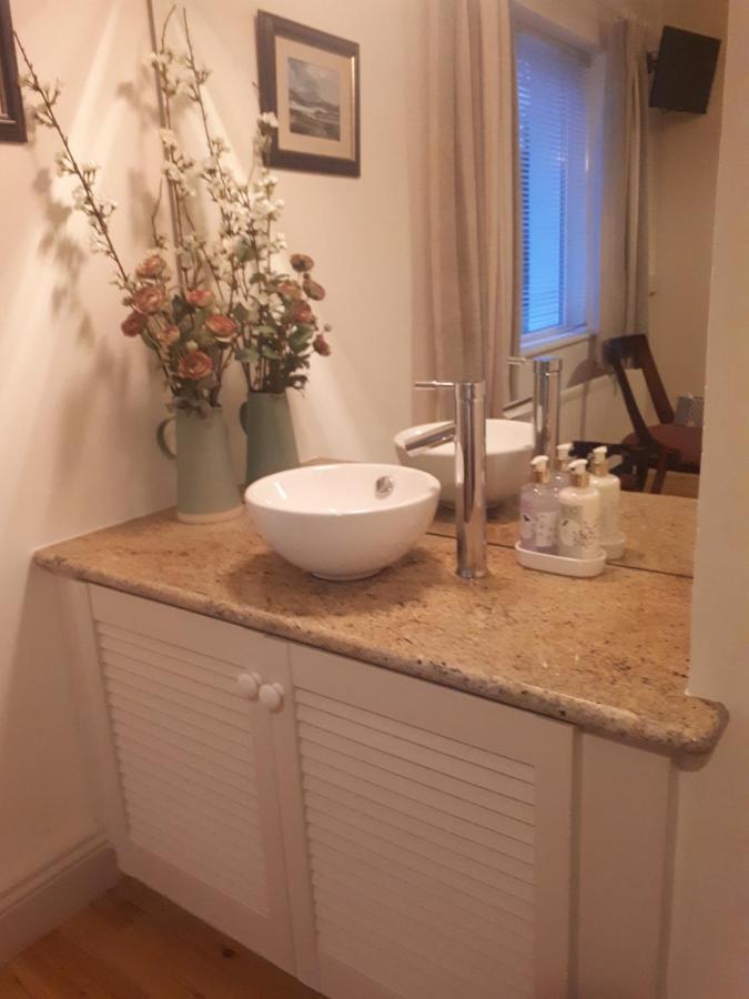 Conways B&B Claremorris Eksteriør bilde